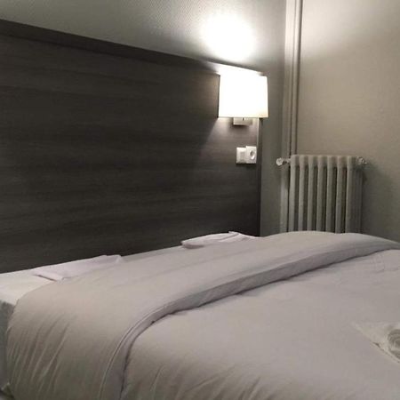Pax Hotel Paris Exterior photo